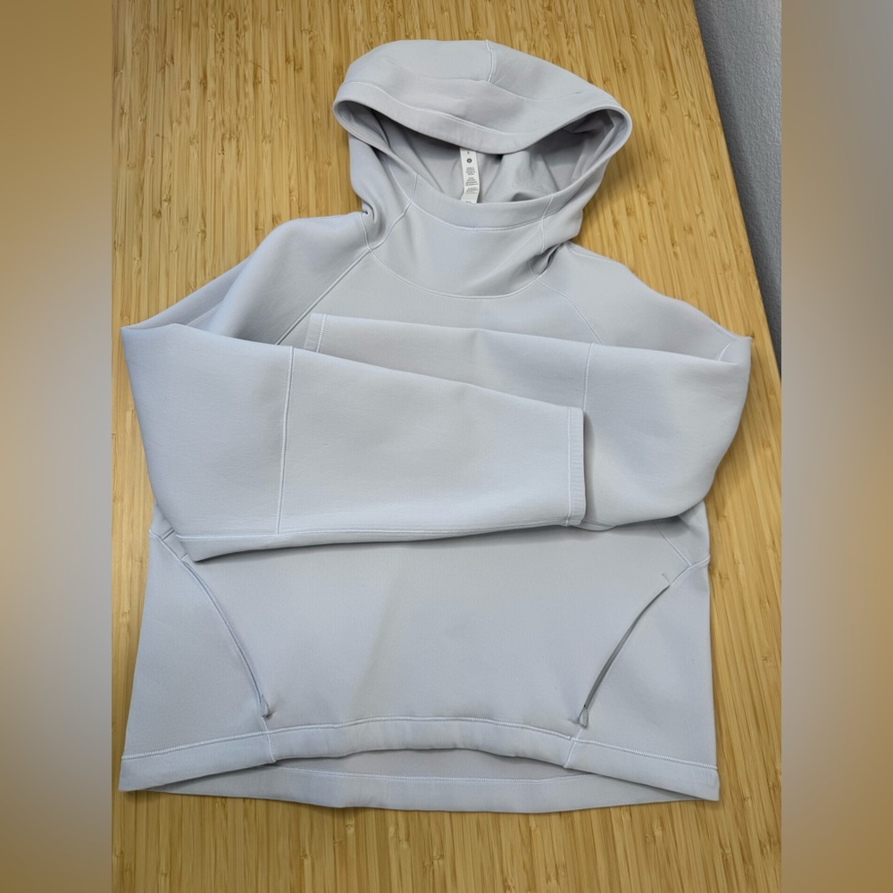 EUC Lululemon AirWrap Pullover Hoodie